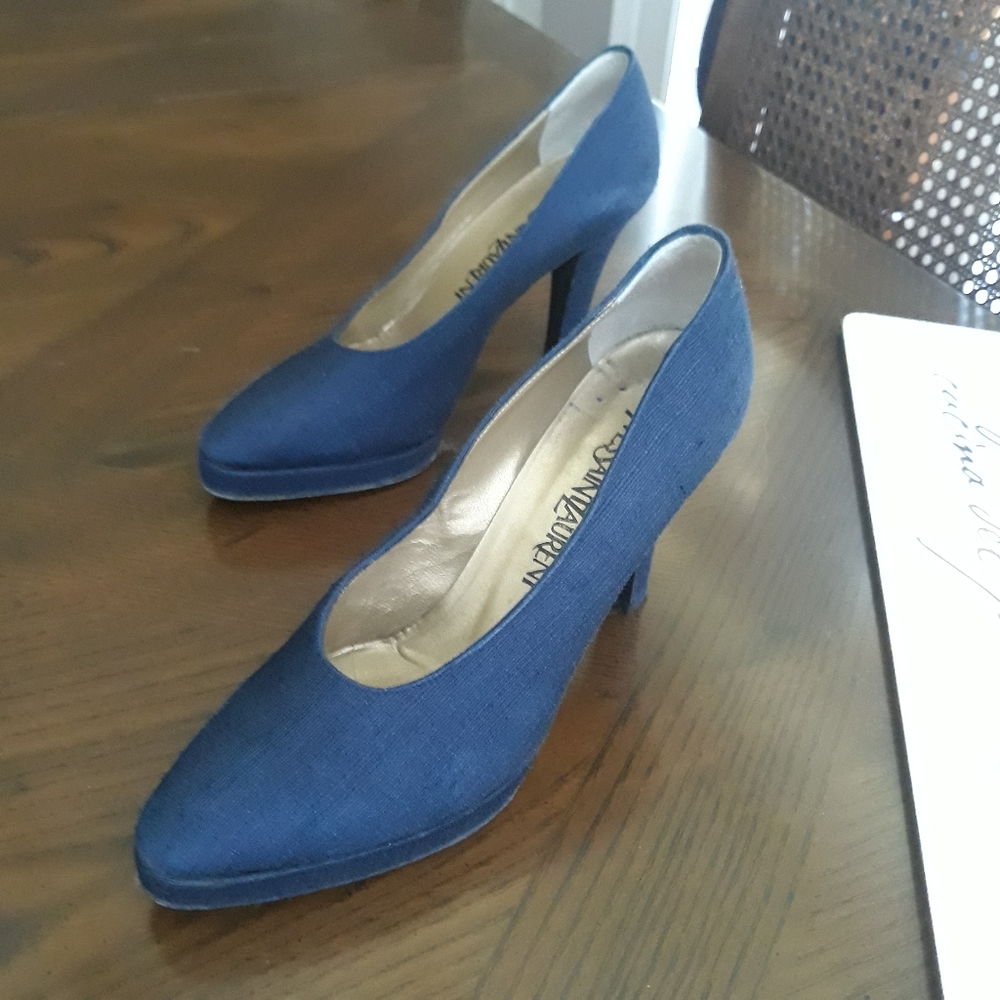 Yves Saint Lauren, size 6, navy blue fabric